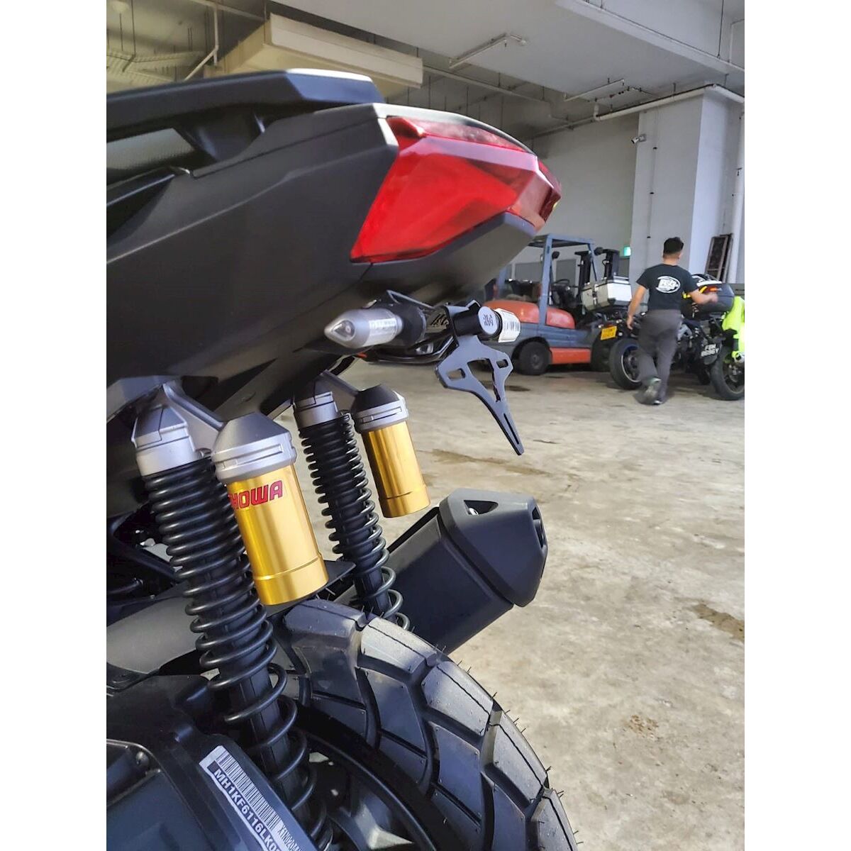 Tail tidy adv 150 outlet