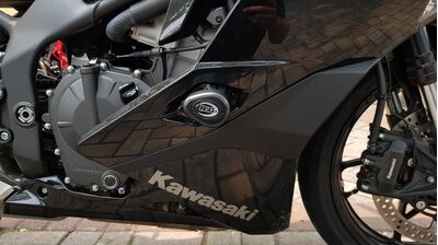 R&G Crash Protectors - Kawasaki ZX-25R (2020-Current)
