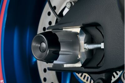 Suzuki GSX-S1000 GT Rear Axle Slider Set
