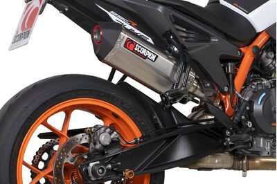 Scorpion Serket Parallel Exhaust - KTM Duke 890 (2020 - Current) - Titanium