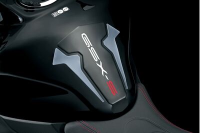 Suzuki GSX-S1000 GX Tank Pad - Grey | Free UK Delivery from Two Wheel Centre Mansfield Ltd