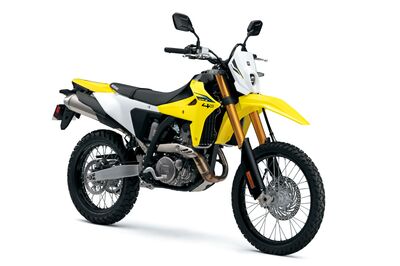 Suzuki DR-Z4S - Champion Yellow No.2/Solid White No.2 (C1C) | Two Wheel Centre Mansfield Ltd | Suzuki Motorcycle Dealers Nottinghamshire, Derbyshire, Leicestershire, Midlands, UK