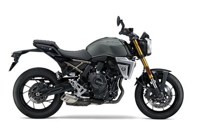 Suzuki GSX-8T - Metallic Matt Steel Green | New Suzuki Motorcycles | Two Wheel Centre Mansfield Ltd