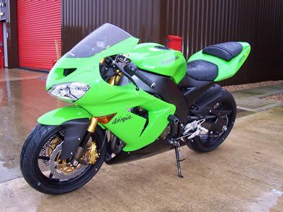 R&G Crash Protectors - Kawasaki ZX10-R (2004-2005) | Free UK Delivery