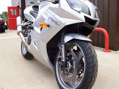 R&G Crash Protectors - Triumph Daytona 650 (All Years) | Free UK Delivery