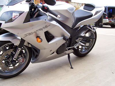 R&G Crash Protectors - Triumph Daytona 650 (All Years) | Free UK Delivery