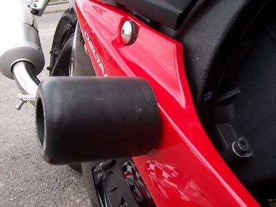 R&G Crash Protectors - Yamaha YZF-R6 (2003-2005) | Free UK Delivery