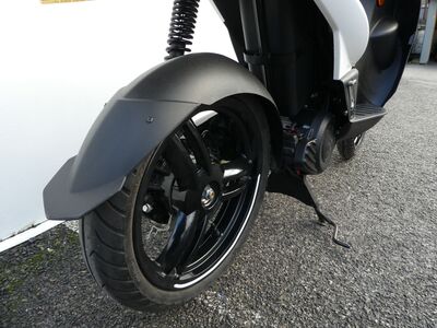 Peugeot E-Ludix Electric Scooter | Two Wheel Centre Mansfield Ltd