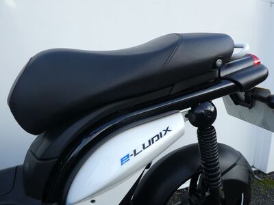 Peugeot E-Ludix Electric Scooter | Two Wheel Centre Mansfield Ltd