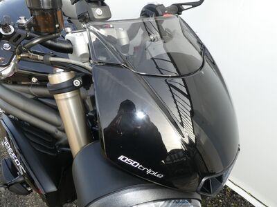 Triumph Speed Triple 1050 S ABS | Two Wheel Centre Mansfield Ltd