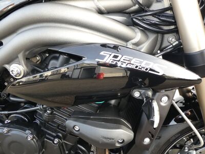 Triumph Speed Triple 1050 S ABS | Two Wheel Centre Mansfield Ltd