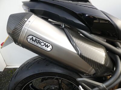 Triumph Speed Triple 1050 S ABS | Two Wheel Centre Mansfield Ltd