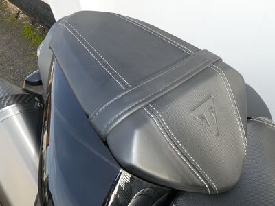 Triumph Speed Triple 1050 S ABS | Two Wheel Centre Mansfield Ltd