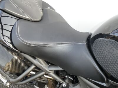 Triumph Speed Triple 1050 S ABS | Two Wheel Centre Mansfield Ltd