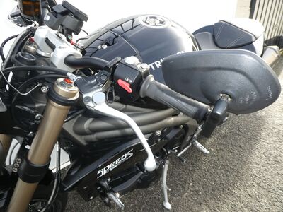 Triumph Speed Triple 1050 S ABS | Two Wheel Centre Mansfield Ltd