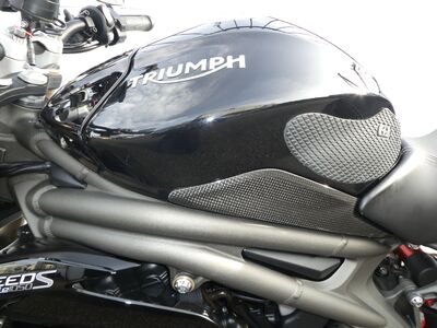 Triumph Speed Triple 1050 S ABS | Two Wheel Centre Mansfield Ltd