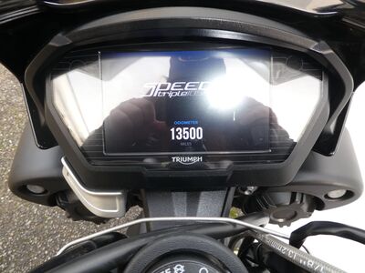 Triumph Speed Triple 1050 S ABS | Two Wheel Centre Mansfield Ltd