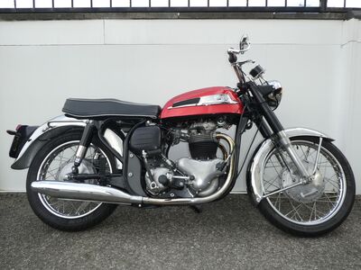 Norton Atlas 750cc | Two Wheel Centre Mansfield Ltd