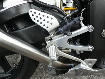 Yamaha YZF-R1 | Two Wheel Centre Mansfield Ltd