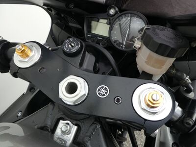 Yamaha YZF-R1 | Two Wheel Centre Mansfield Ltd