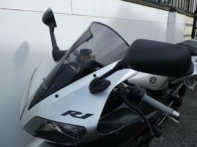 Yamaha YZF-R1 | Two Wheel Centre Mansfield Ltd