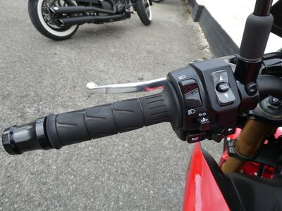 Kawasaki Z900 50th Anniversary ABS | Two Wheel Centre Mansfield Ltd