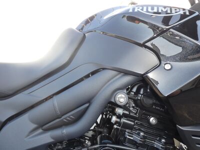 Triumph Tiger 1050 | Two Wheel Centre Mansfield Ltd