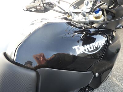 Triumph Tiger 1050 | Two Wheel Centre Mansfield Ltd