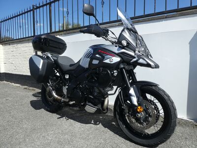 Suzuki DL1000 V-Strom XT ABS | Two Wheel Centre Mansfield Ltd