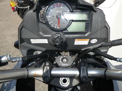 Suzuki DL1000 V-Strom XT ABS | Two Wheel Centre Mansfield Ltd