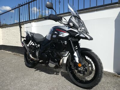 Suzuki DL1000 V-Strom XT ABS | Two Wheel Centre Mansfield Ltd