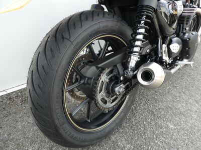 Triumph Bonneville Street Cup | Two Wheel Centre Mansfield Ltd