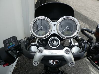 Triumph Bonneville Street Cup | Two Wheel Centre Mansfield Ltd