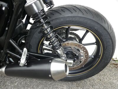 Triumph Bonneville Street Cup | Two Wheel Centre Mansfield Ltd