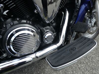Yamaha XVS1300A Midnight Star | Two Wheel Centre Mansfield Ltd