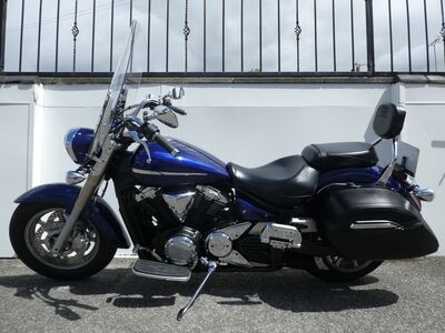 Yamaha XVS1300A Midnight Star | Two Wheel Centre Mansfield Ltd