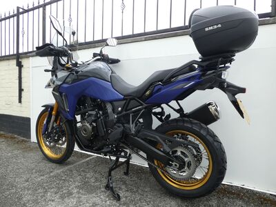 Suzuki DL800DE V-Strom ABS | Two Wheel Centre Mansfield Ltd