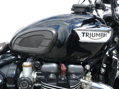 Triumph Bonneville Speedmaster 1200cc | Two Wheel Centre Mansfield Ltd