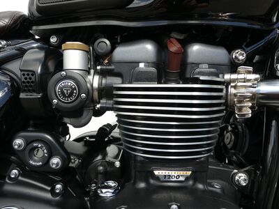 Triumph Bonneville Speedmaster 1200cc | Two Wheel Centre Mansfield Ltd