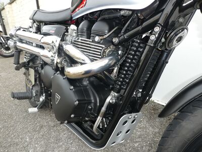 Triumph Scrambler 900 ABS | Two Wheel Centre Mansfield Ltd