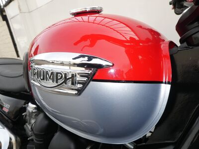 Triumph Scrambler 900 ABS | Two Wheel Centre Mansfield Ltd