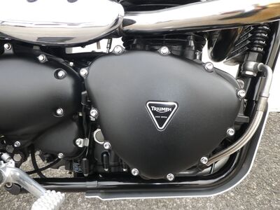 Triumph Scrambler 900 ABS | Two Wheel Centre Mansfield Ltd