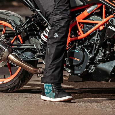 Spada Strider Pro CE Waterproof Motorcycle Trainers - Coral Blue | Free UK Delivery from Two Wheel Centre Mansfield Ltd
