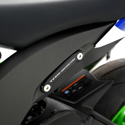 R&G Rear Foot Rest Blanking Plate for Kawasaki ZX-10R/RR (2011-Current) | Two Wheel Centre Mansfield Ltd