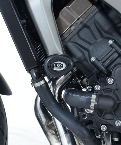 R&G Crash Protectors - Yamaha XSR900 (2016-2018) | R&G Crash Protectors at Two Wheel Centre